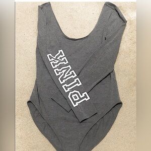 🆕🔥PINK BY VS SUPER FREAKING CUTE&STYLISH&COMFY FITTED LONG SLEEVE BODY SUIT